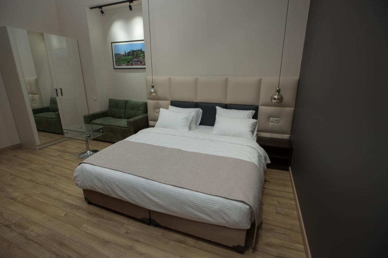 History Hotel Tbilisi Bagian luar foto