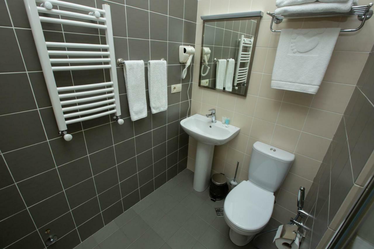 History Hotel Tbilisi Bagian luar foto